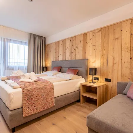 Dorfresort Kitzbühel By Alps * Reith bei Kitzbühel