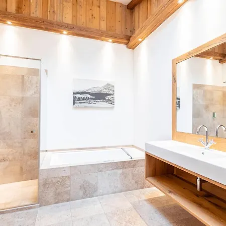 Dorfresort Kitzbuehel By Alps Daire *