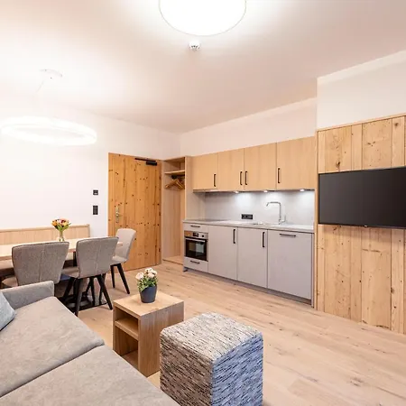 Dorfresort Kitzbuehel By Alps Daire