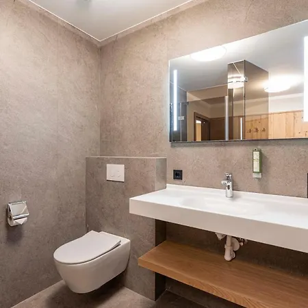 Dorfresort Kitzbuehel By Alps Appartement *